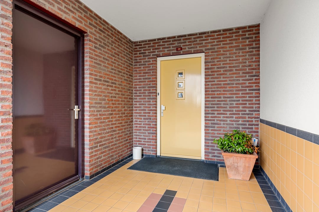Photo 8 of Tasmanstraat 36
