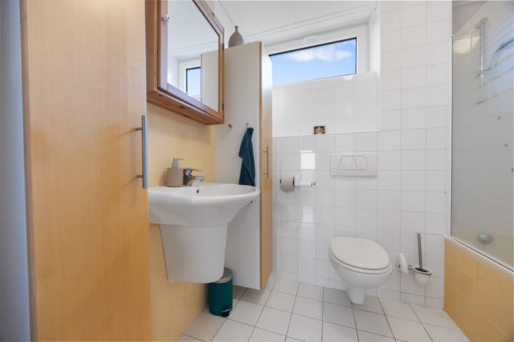 End terraced house with garden in green Nijmegen-West — 48