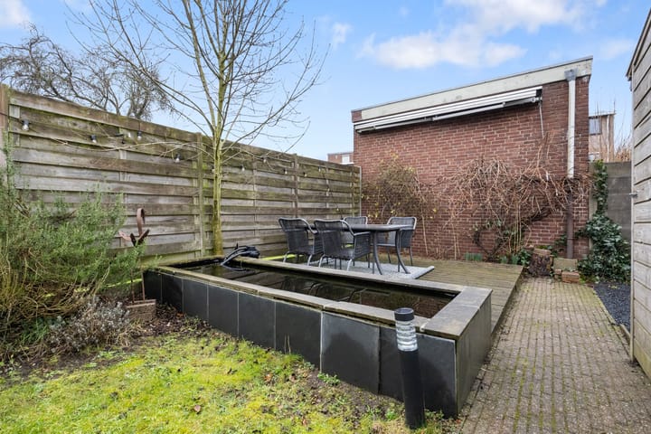 End terraced house with garden in green Nijmegen-West — 61