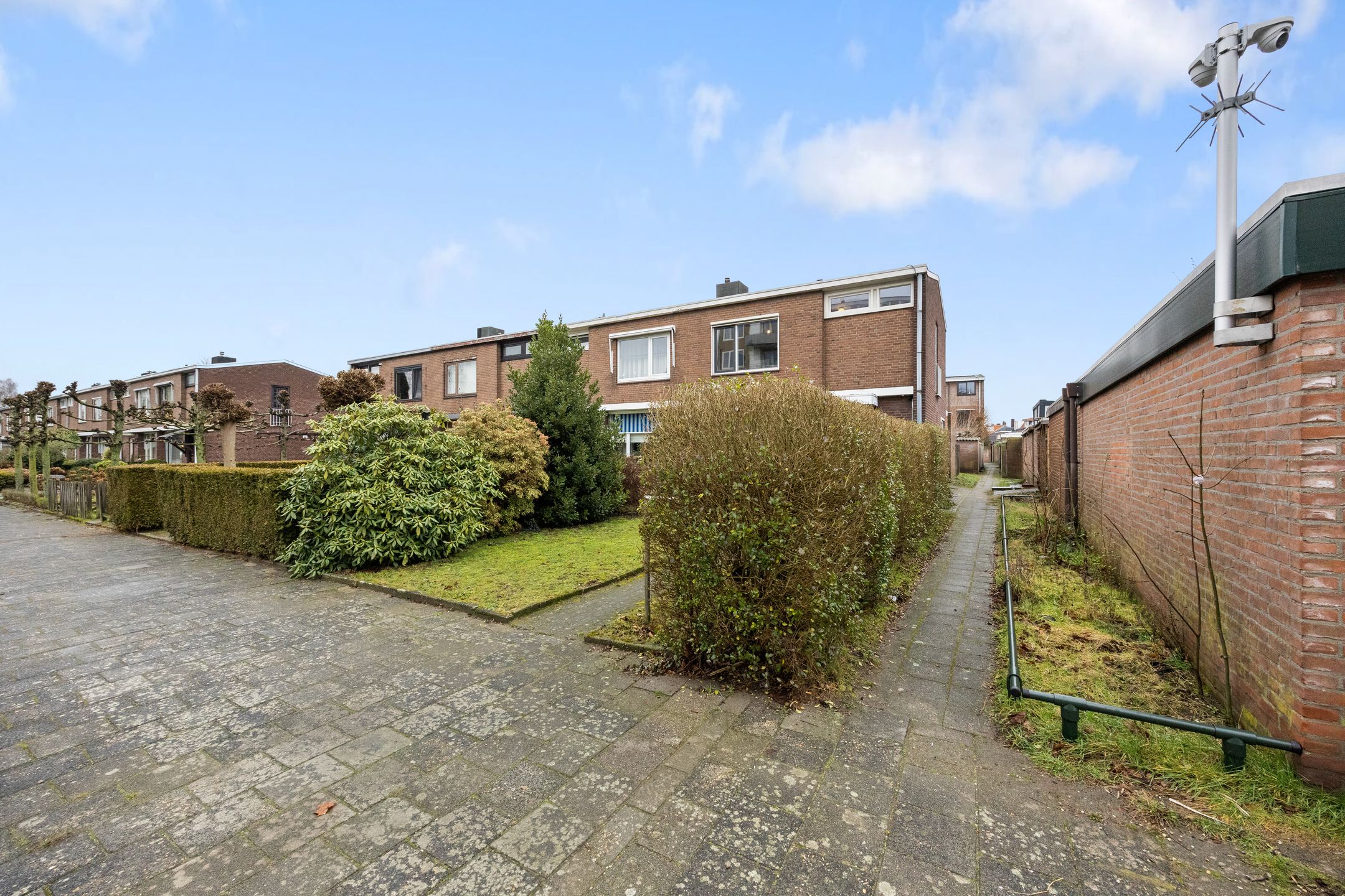 Photo 36 of Planetenstraat 2