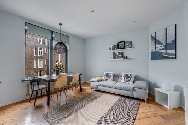 Foto 2 van Van Houweningenstraat 72-2