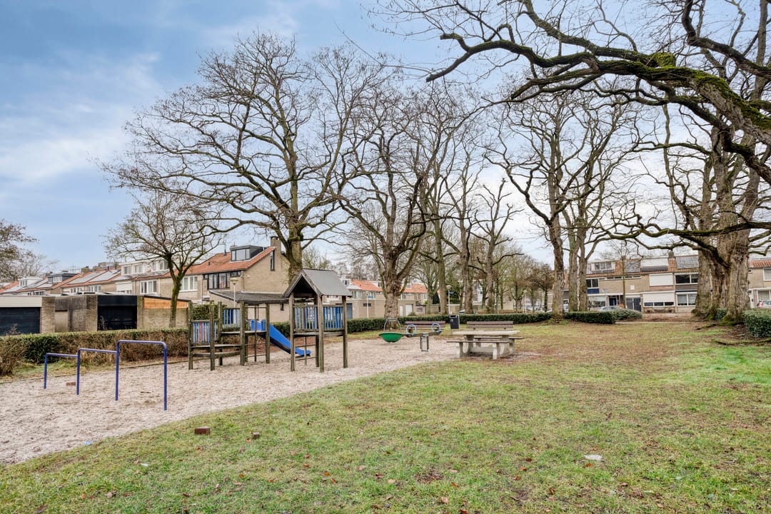 Photo 38 of Geraert Brandtstraat 19