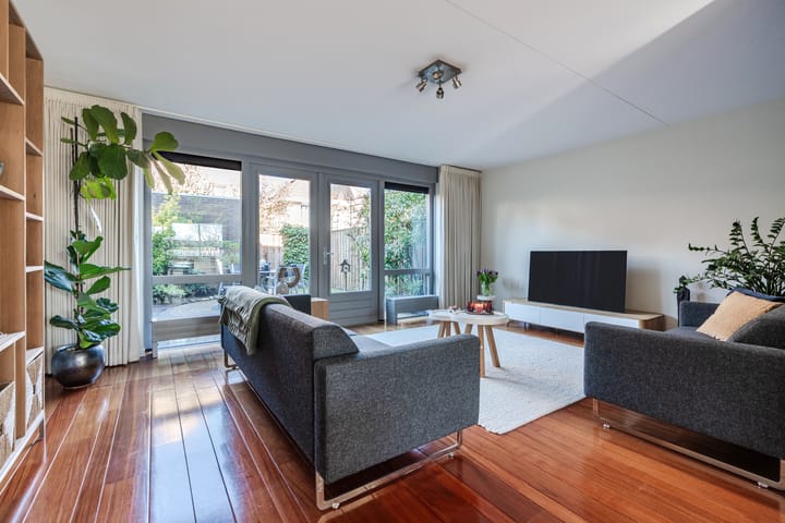 Foto 2 van Hoekwal 3