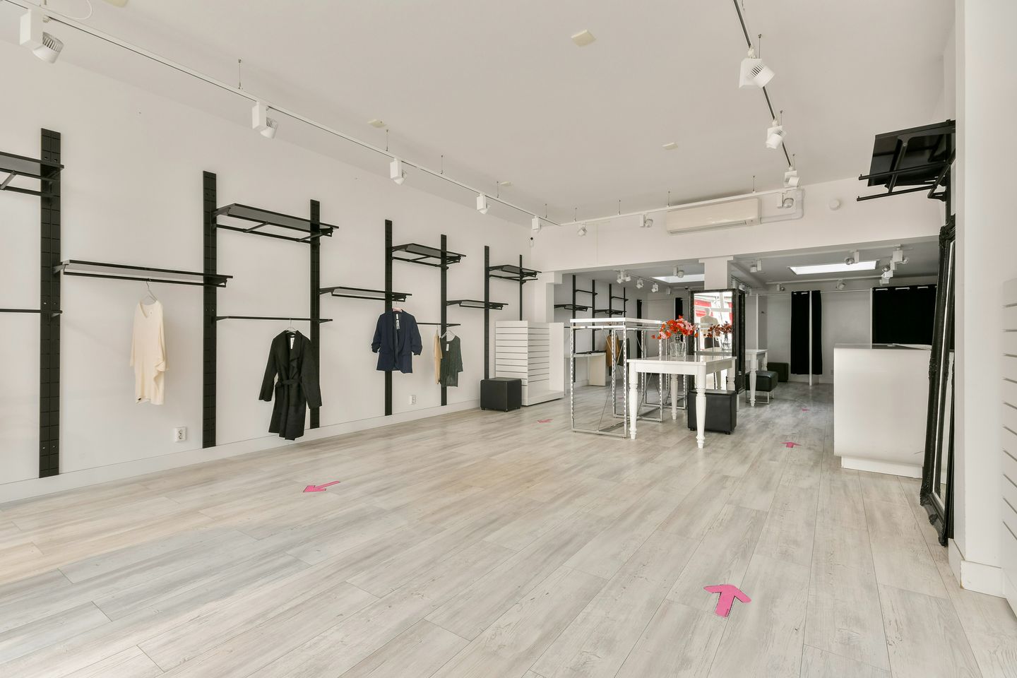 View photo 5 of Kerkstraat 10