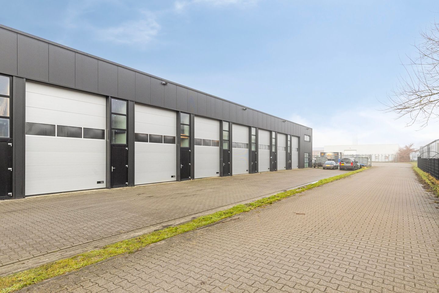 Bekijk foto 2 van Esgang 3-P