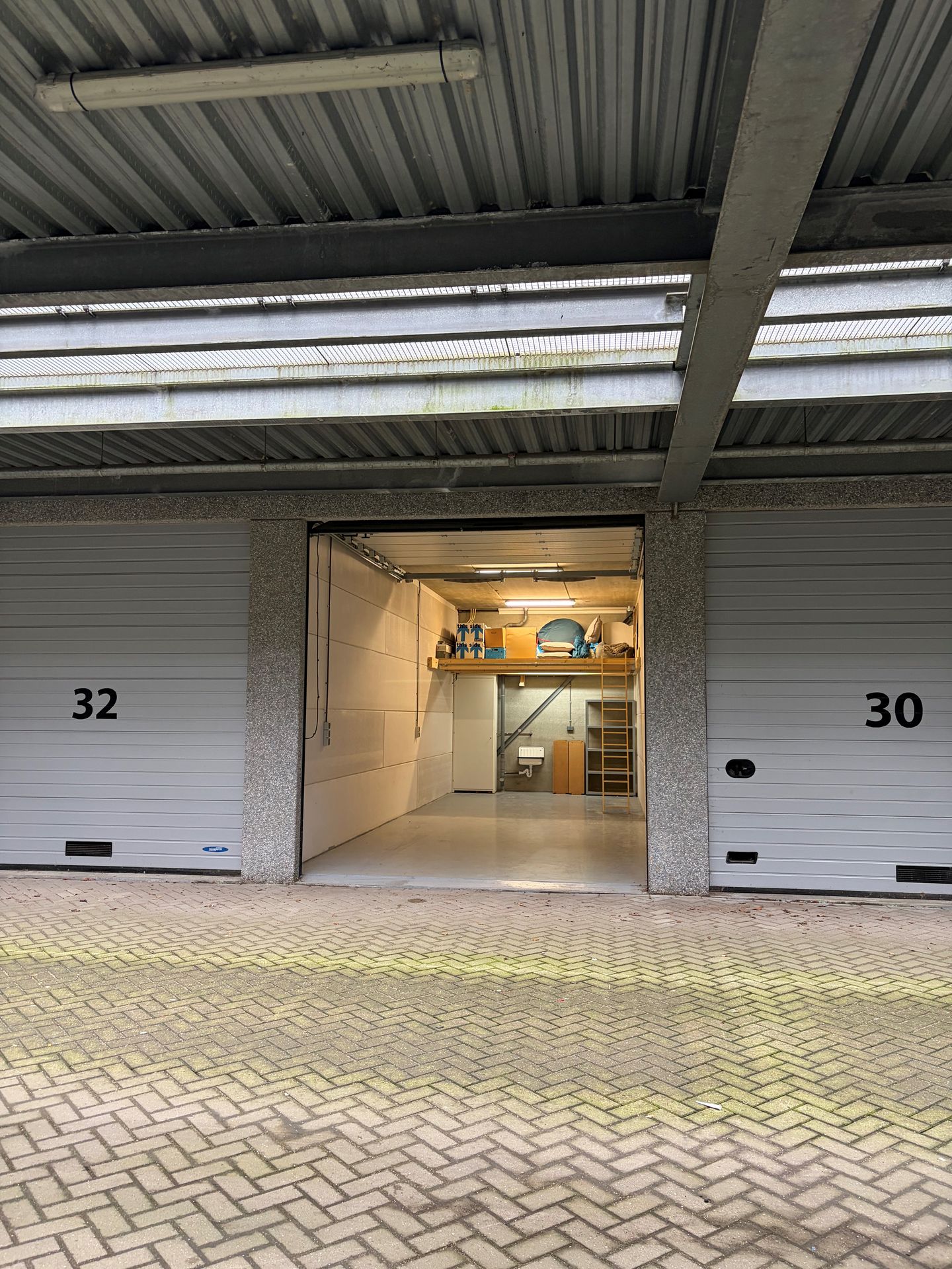 Photo 1 of Veerpolder 19-031