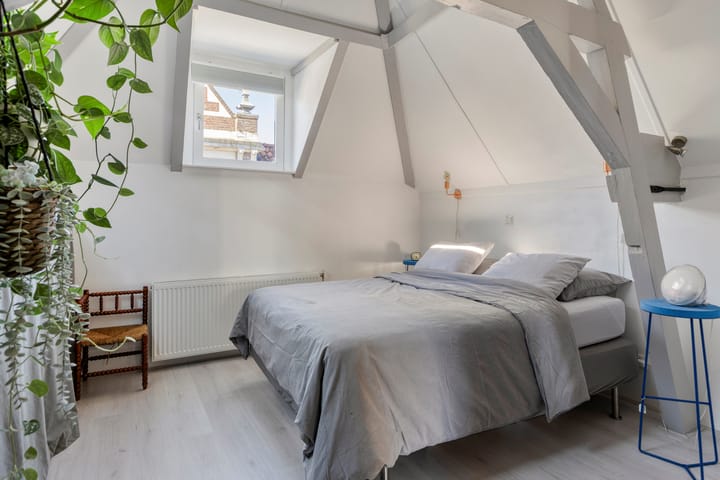 Photo 24 of Hoogstraat 122-B