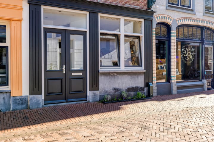 Photo 5 of Hoogstraat 122-B