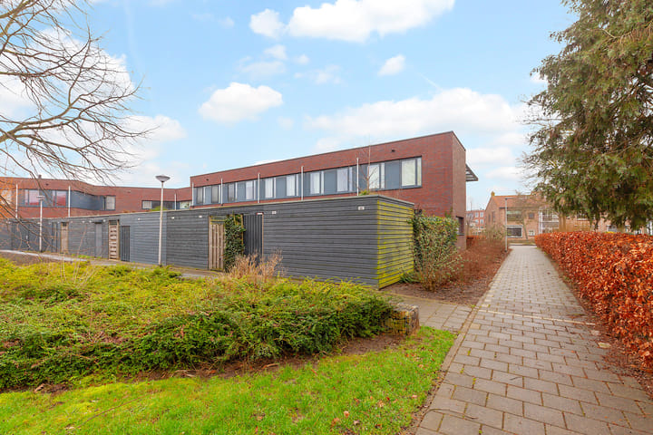 Move-in ready 3-room terraced house with high-quality finish in Ridderkerk — 67