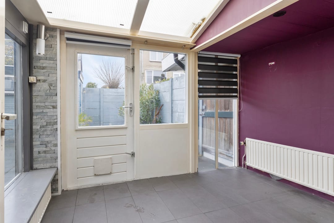 Spacious corner house with 5 bedrooms near the beach in Vlissingen — 27