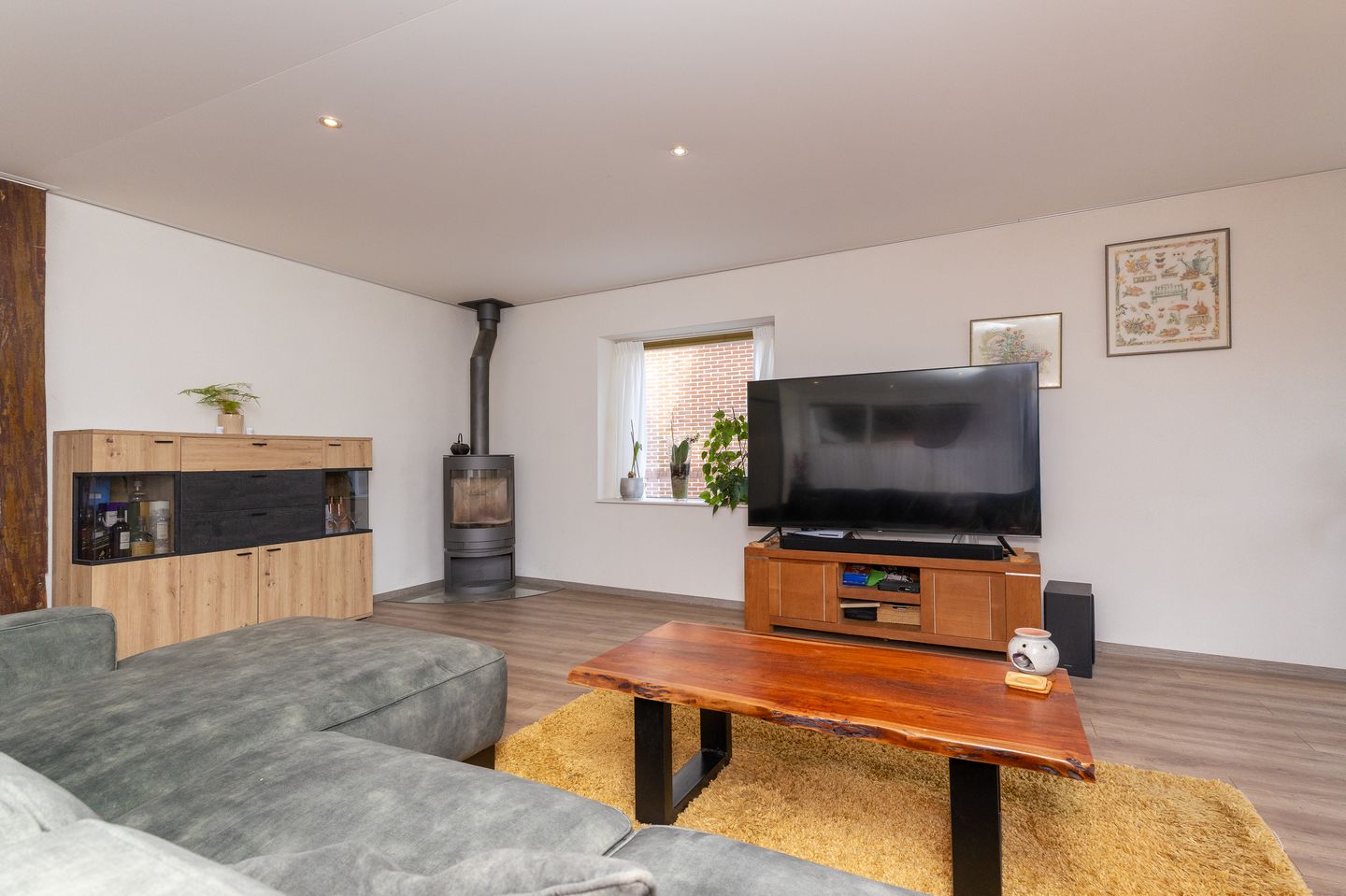 Photo 10 of De Buurt 109