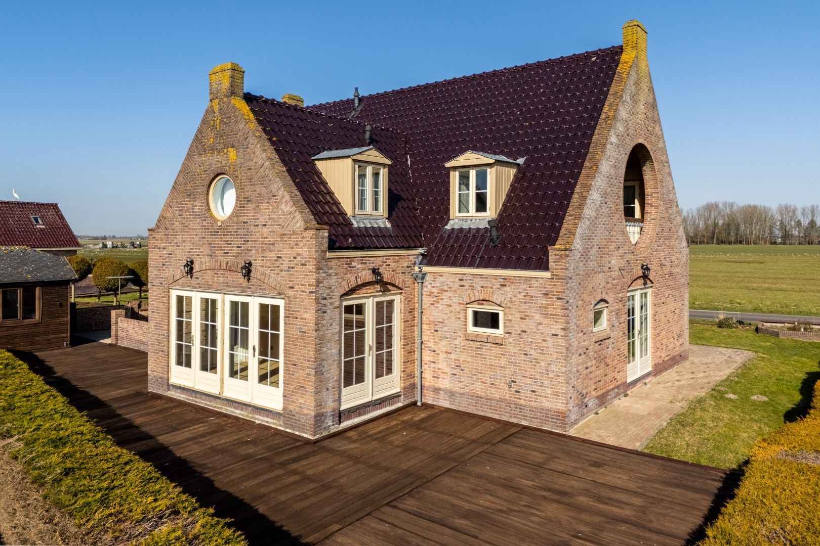 Photo 6 of Overleek 1-A