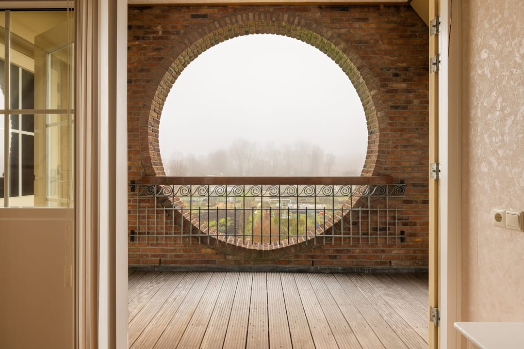 Photo 17 of Overleek 1-A