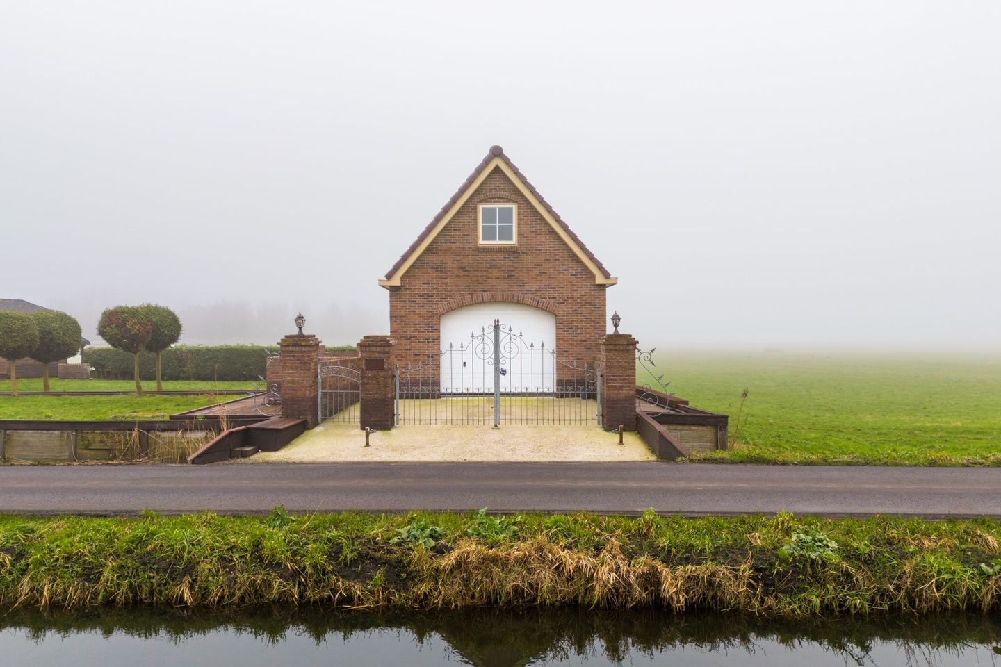 Photo 29 of Overleek 1-A