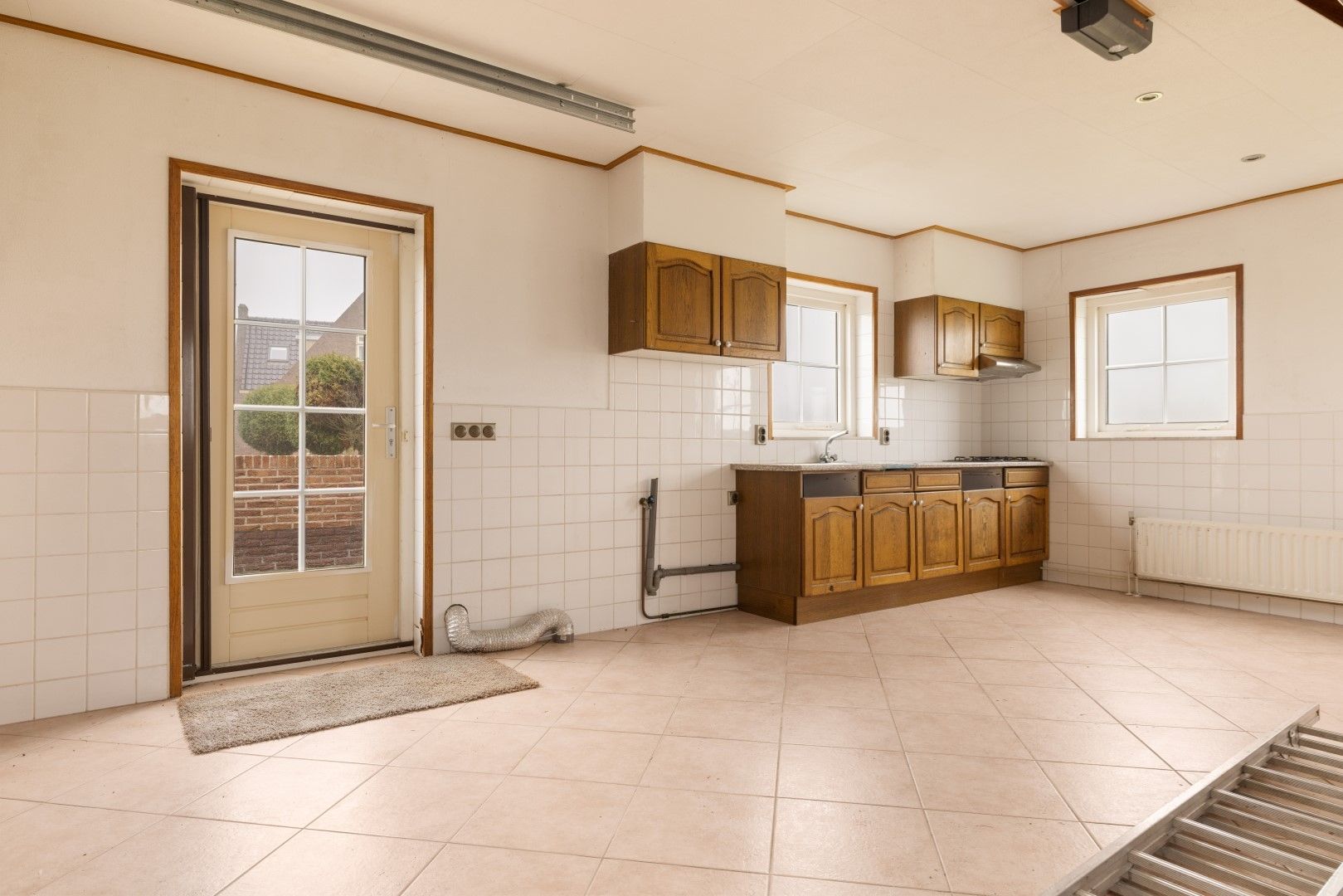 Photo 33 of Overleek 1-A