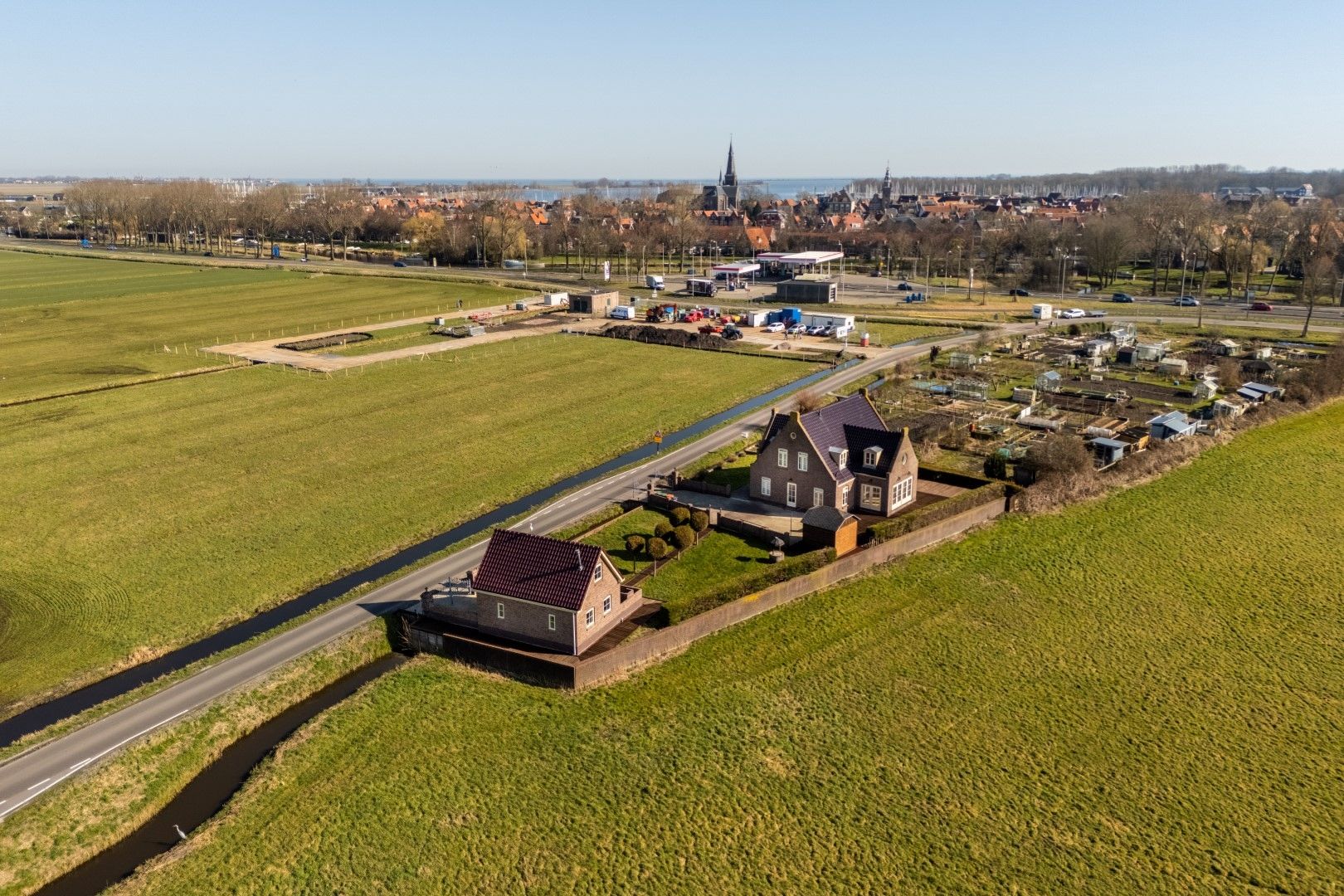 Photo 39 of Overleek 1-A