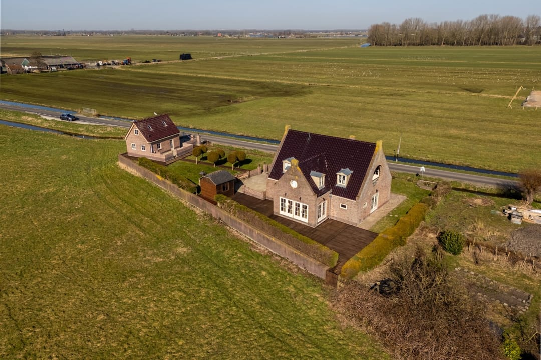 Photo 38 of Overleek 1-A