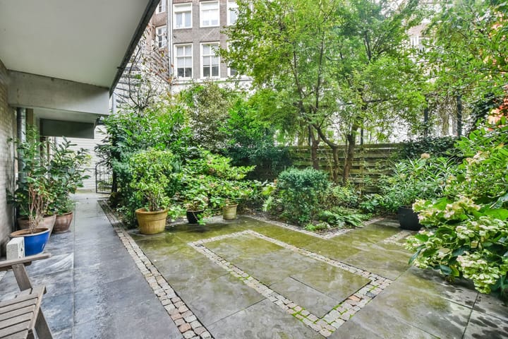 Foto 22 van Hortusplantsoen 42