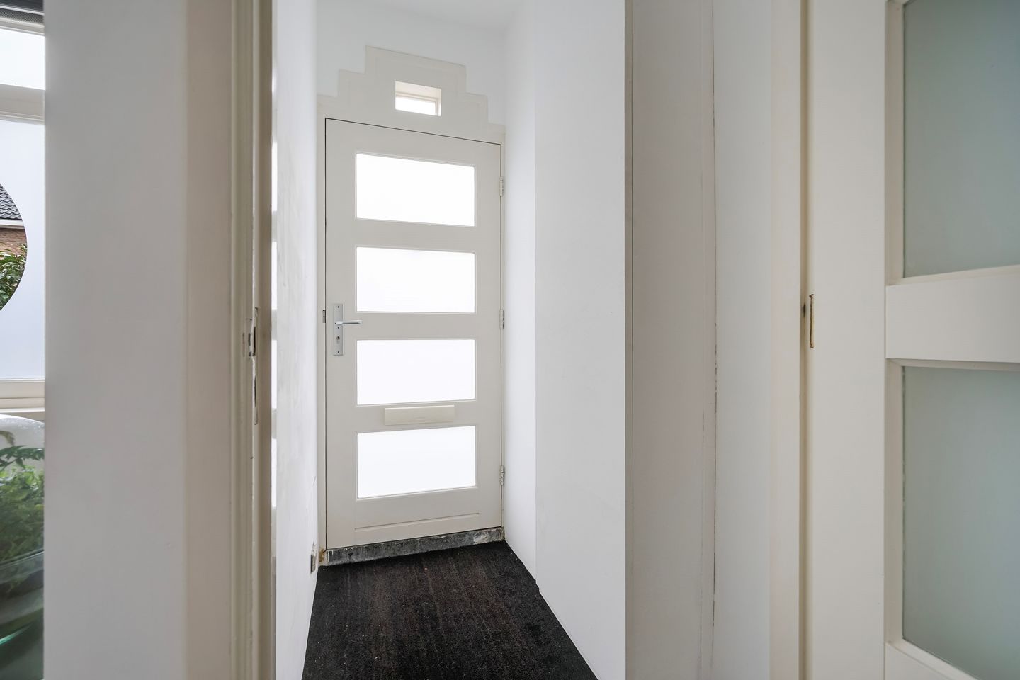 Photo 10 of Jan de Weertstraat 32