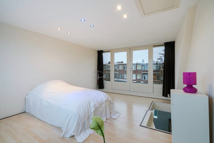 Photo 5 of Jan de Weertstraat 32