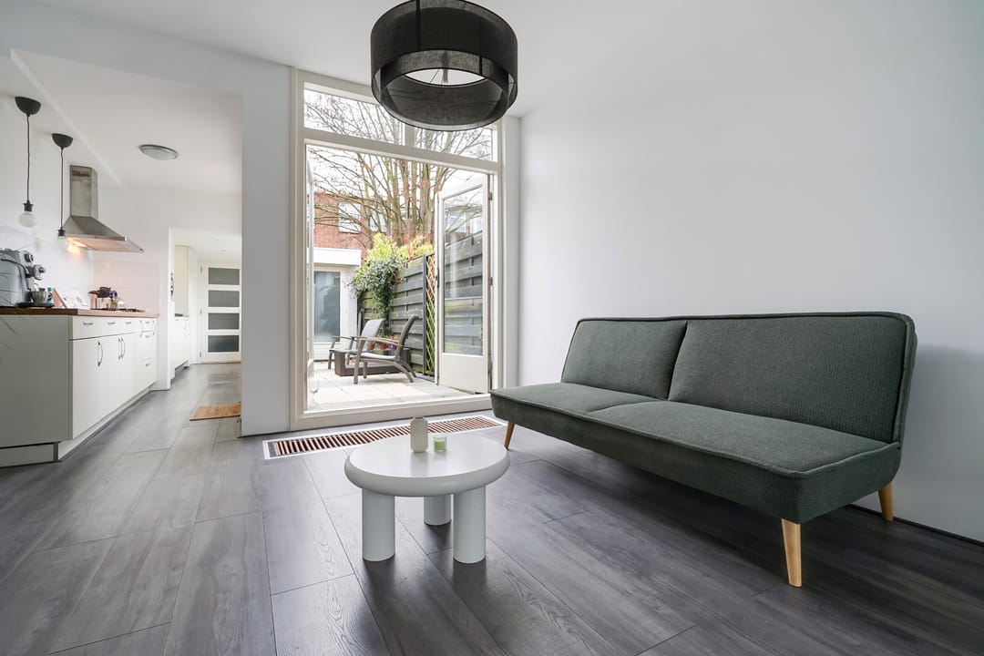 Photo 16 of Jan de Weertstraat 32