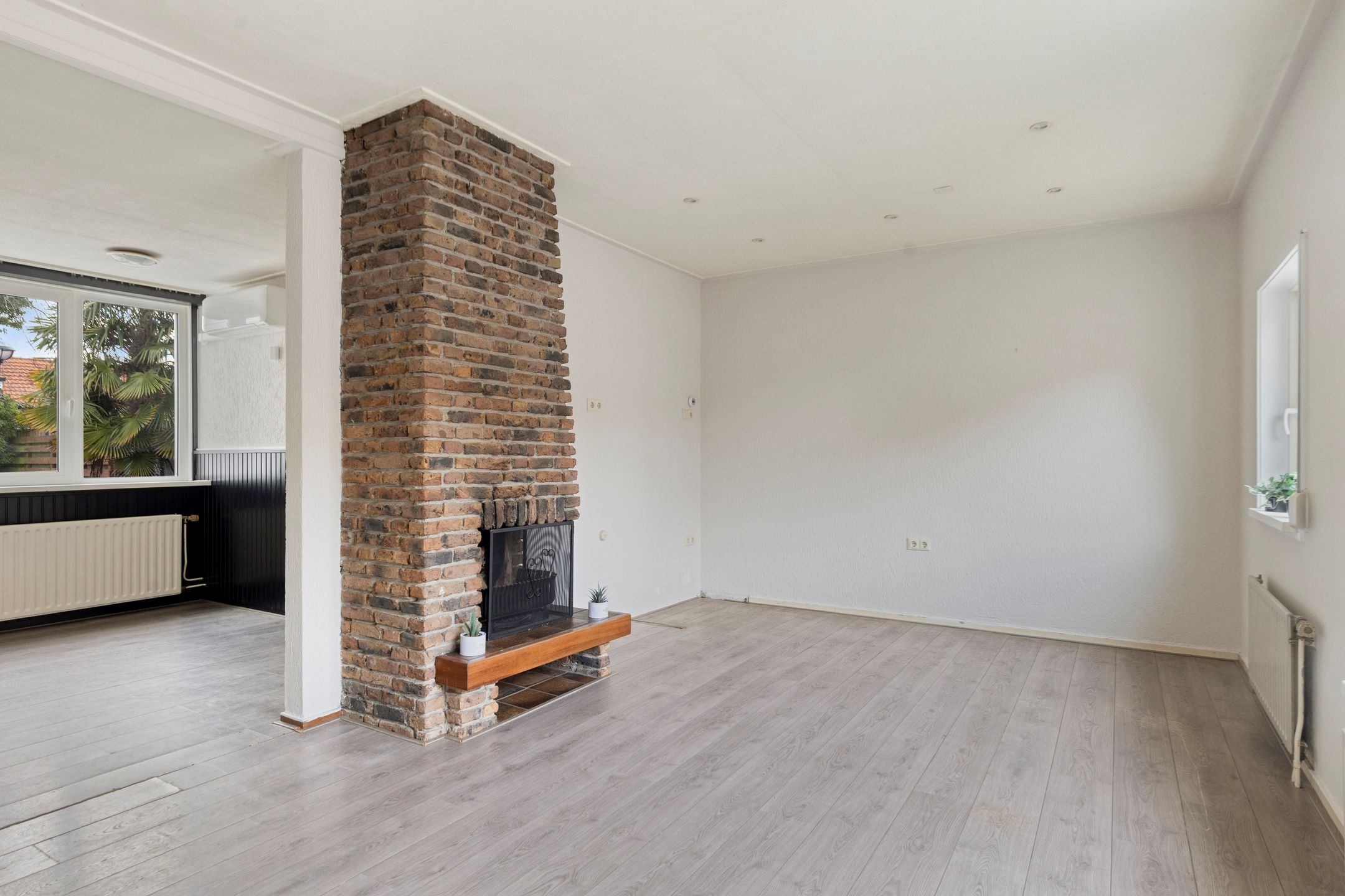 Photo 9 of van Tienhovenstraat 27