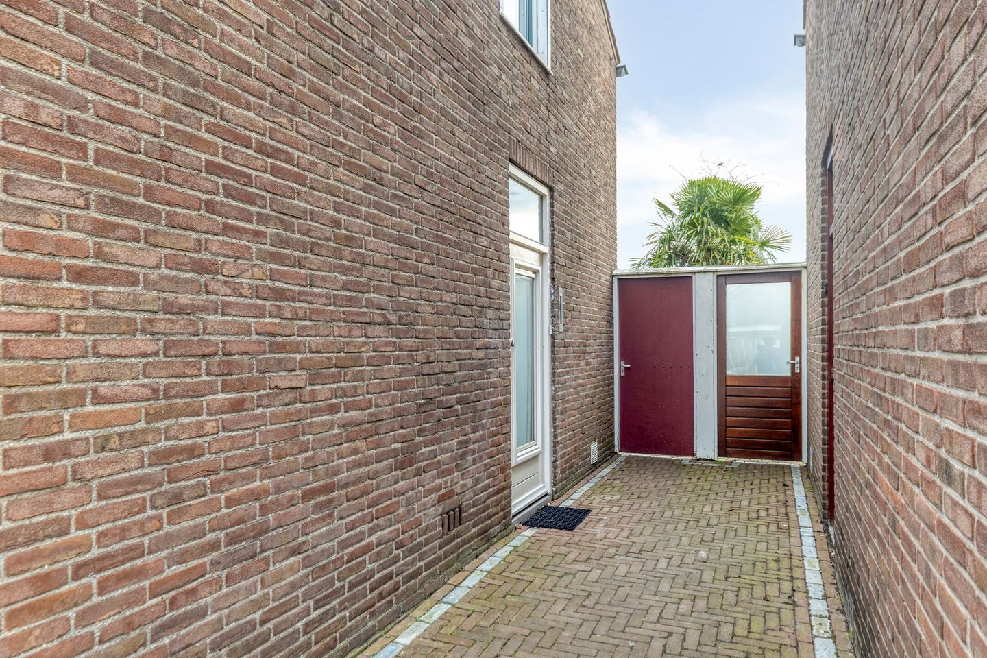 Photo 4 of van Tienhovenstraat 27