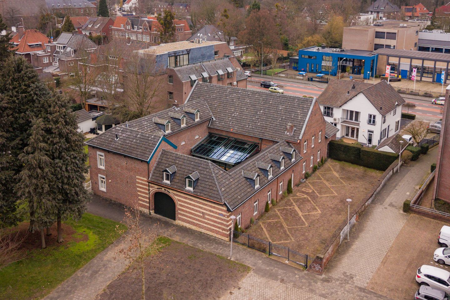 View photo 2 of Bekkerweg 115