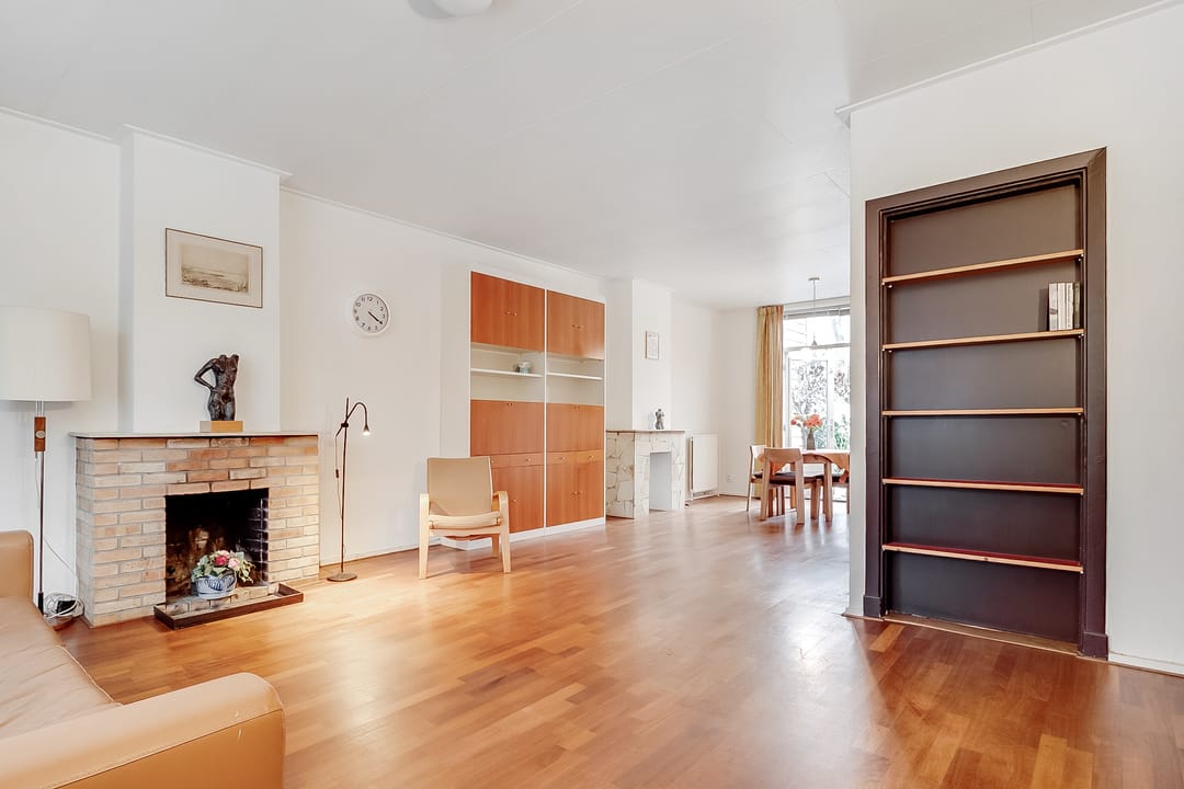 Photo 2 of Middellaan 9