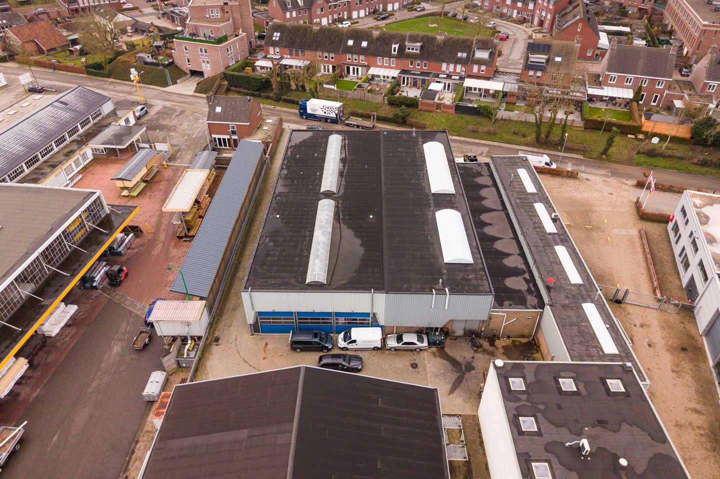 View photo 5 of Holstraat 36