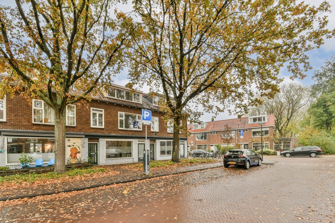 Foto 16 van Roomburgerlaan 18