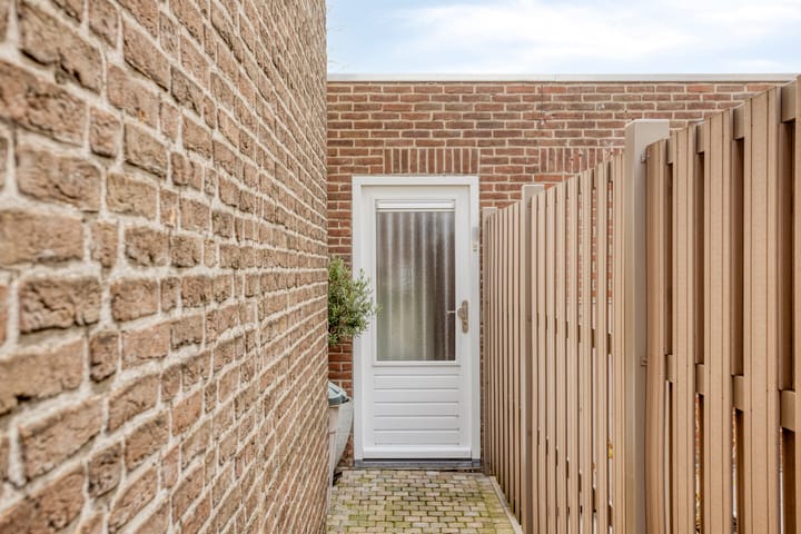 Foto 37 van Heugemer Kerkstraat 9