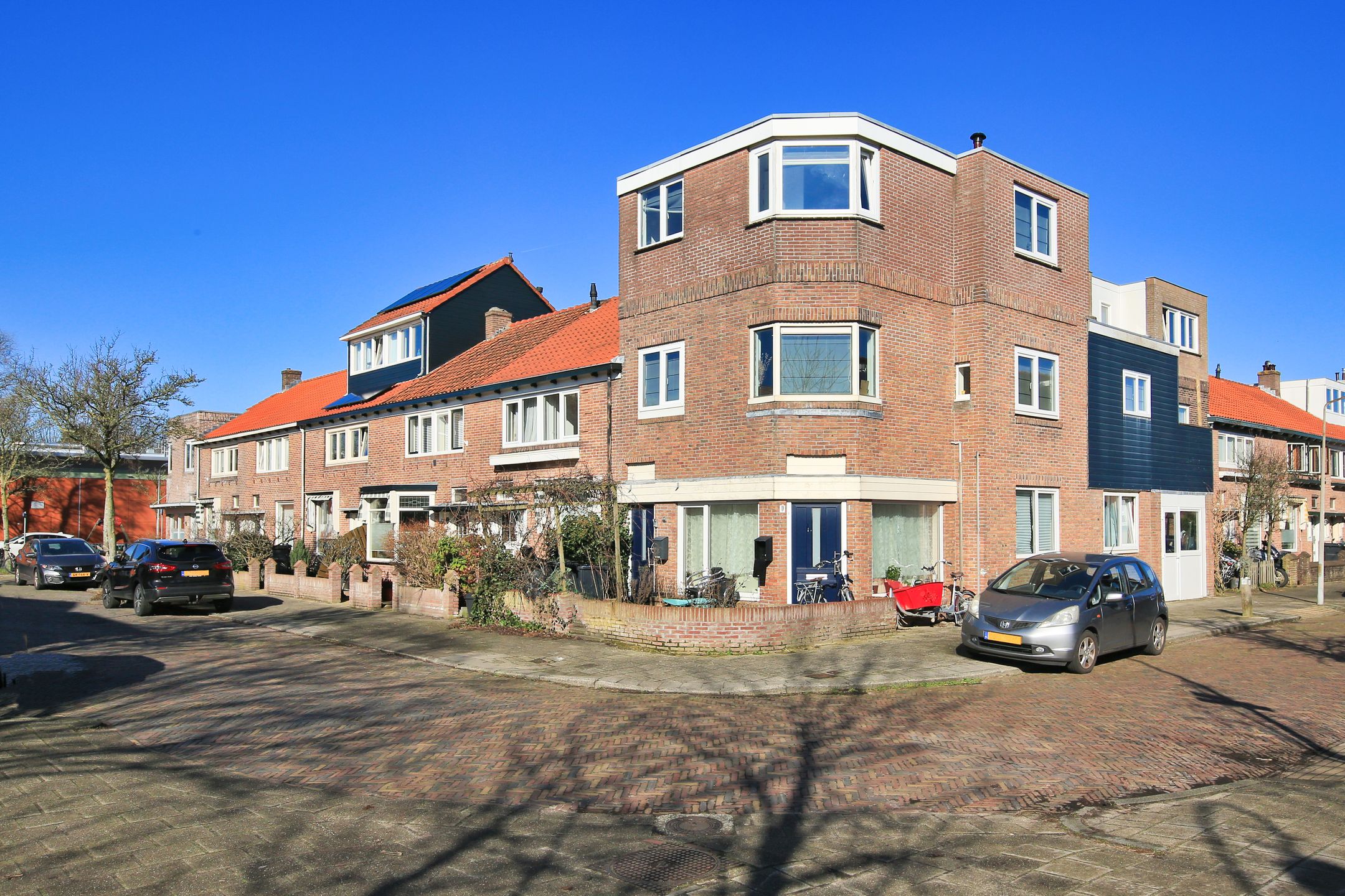 Photo 36 of Ceramstraat 11