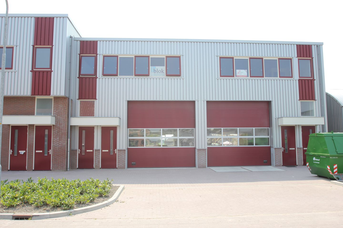 View photo 1 of M.C. van Voordenstraat 20