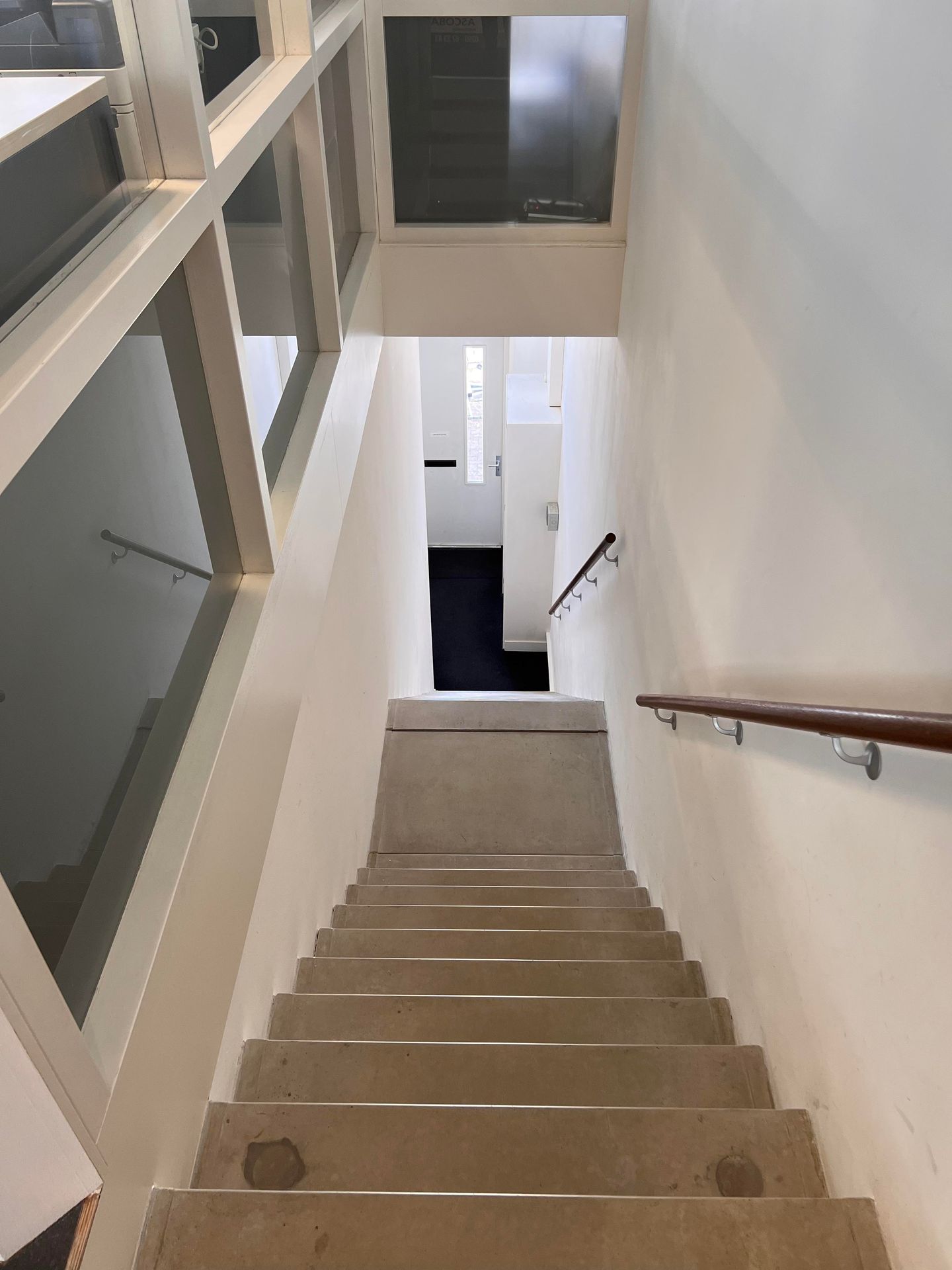 View photo 3 of M.C. van Voordenstraat 20