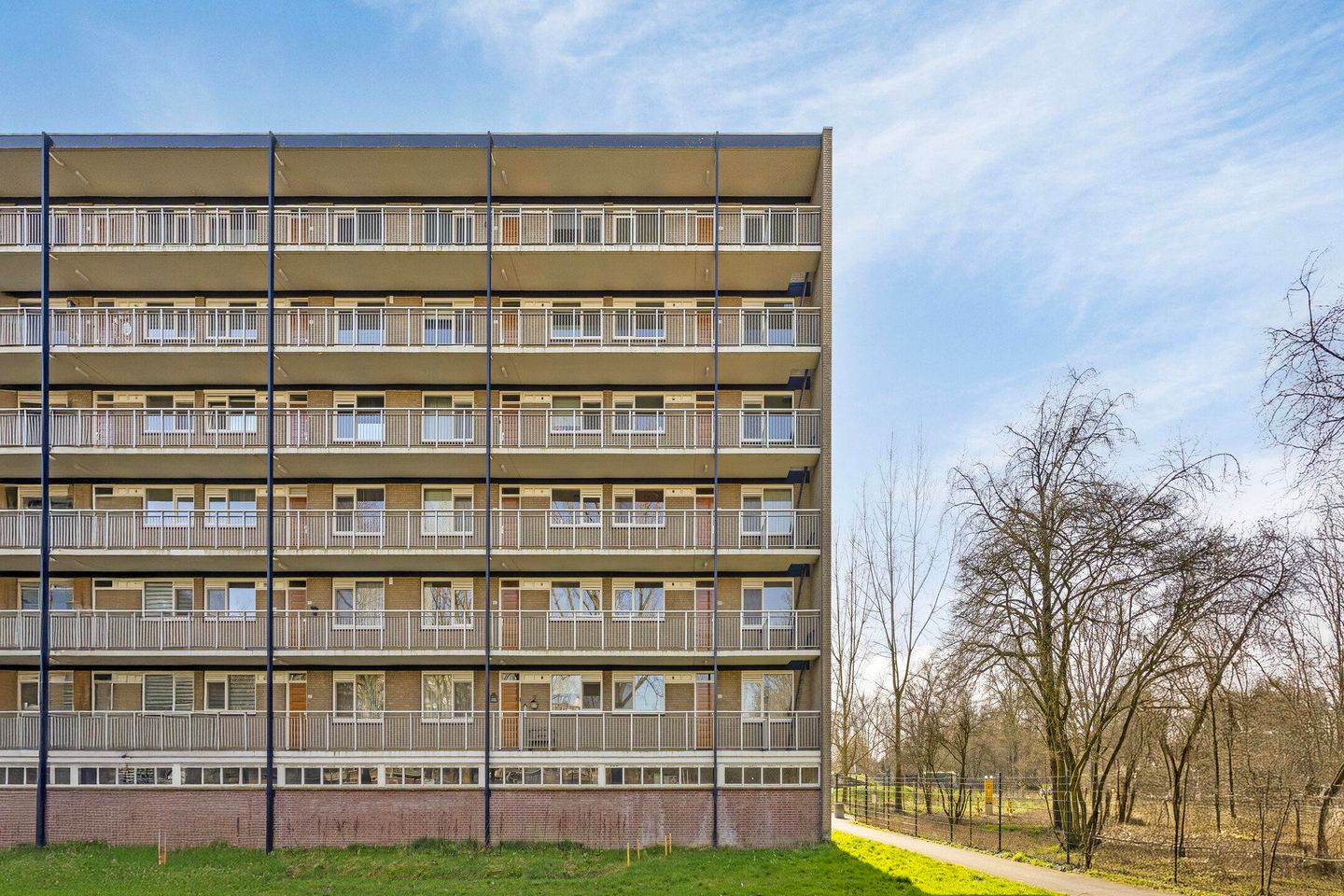 Spacious Apartment with Renovation Potential in Green Den Bosch West — 87
