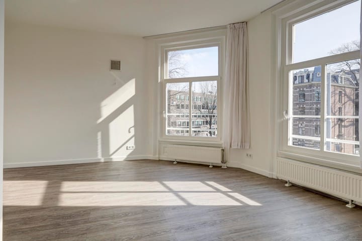 Photo 4 of Leidsekade 72-B