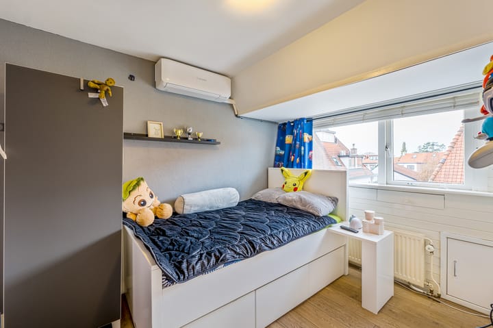 Charming Renovated Family Home in Hilversum South — 24