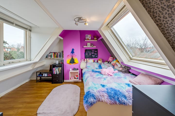 Charming Renovated Family Home in Hilversum South — 44