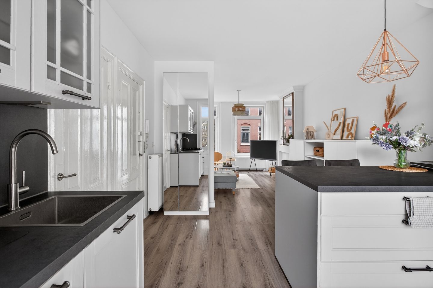 Foto 10 van Rhijnvis Feithstraat 13-1