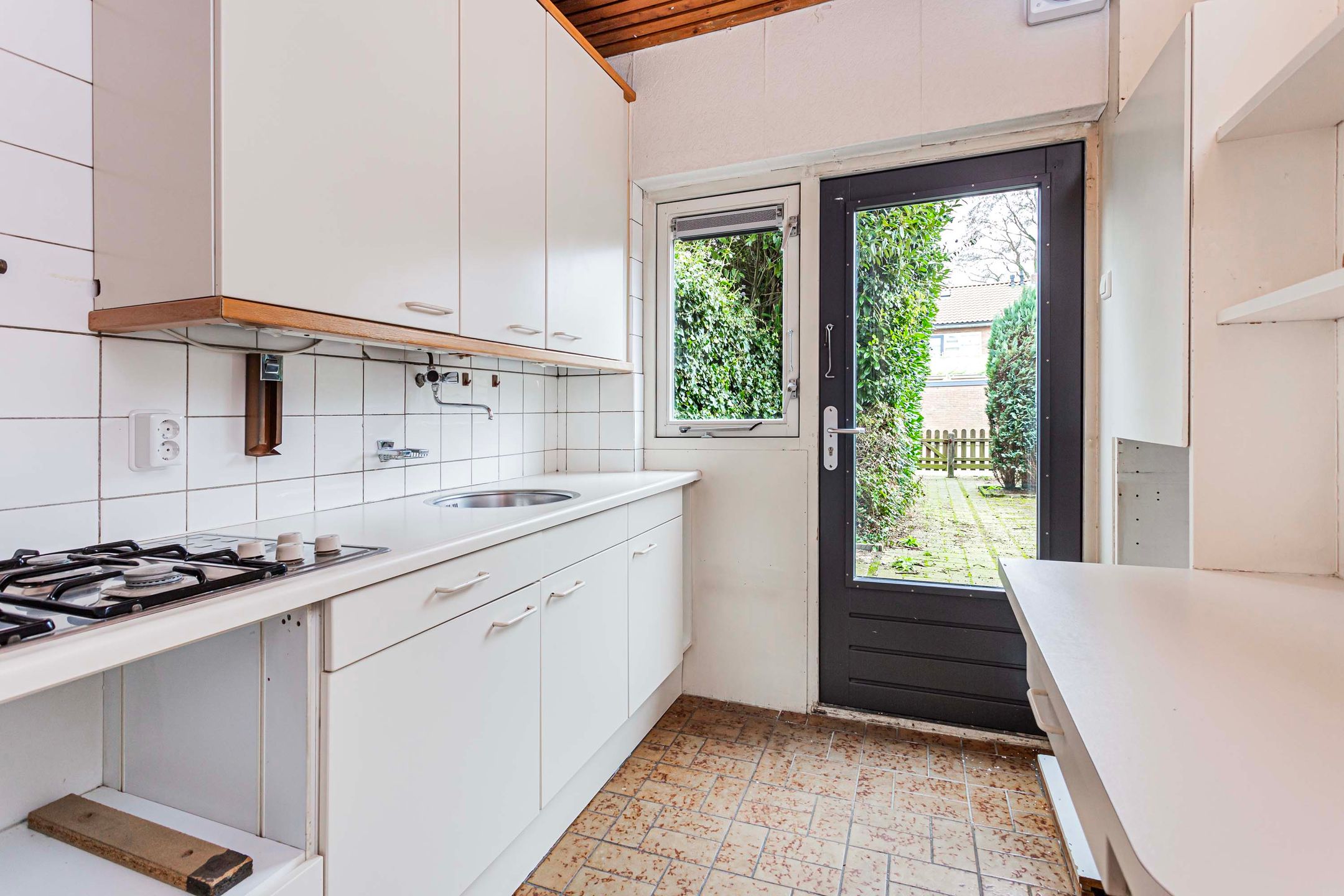 Foto 15 van Meeuwenstraat 11