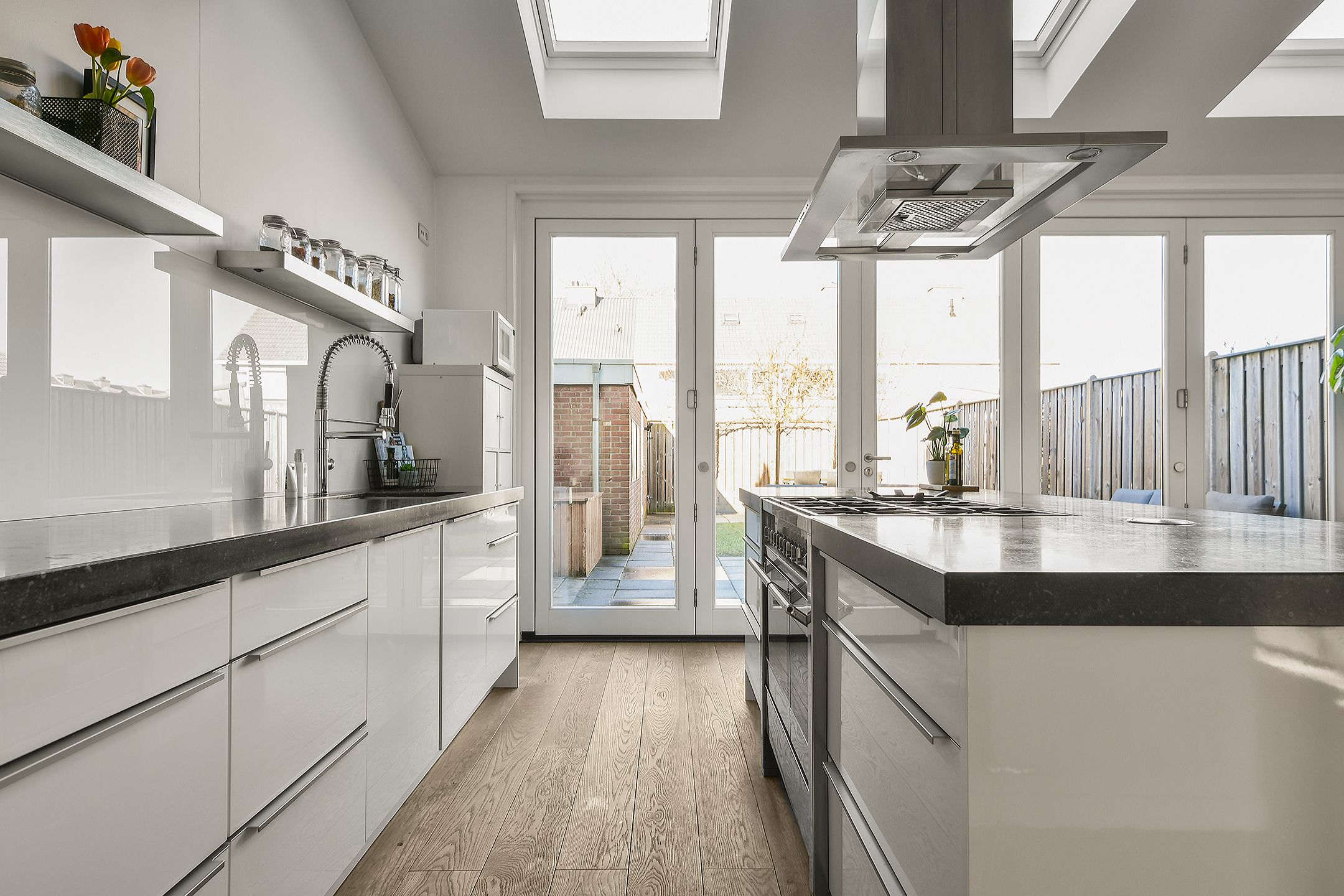 Foto 15 van Dorpstraat 52