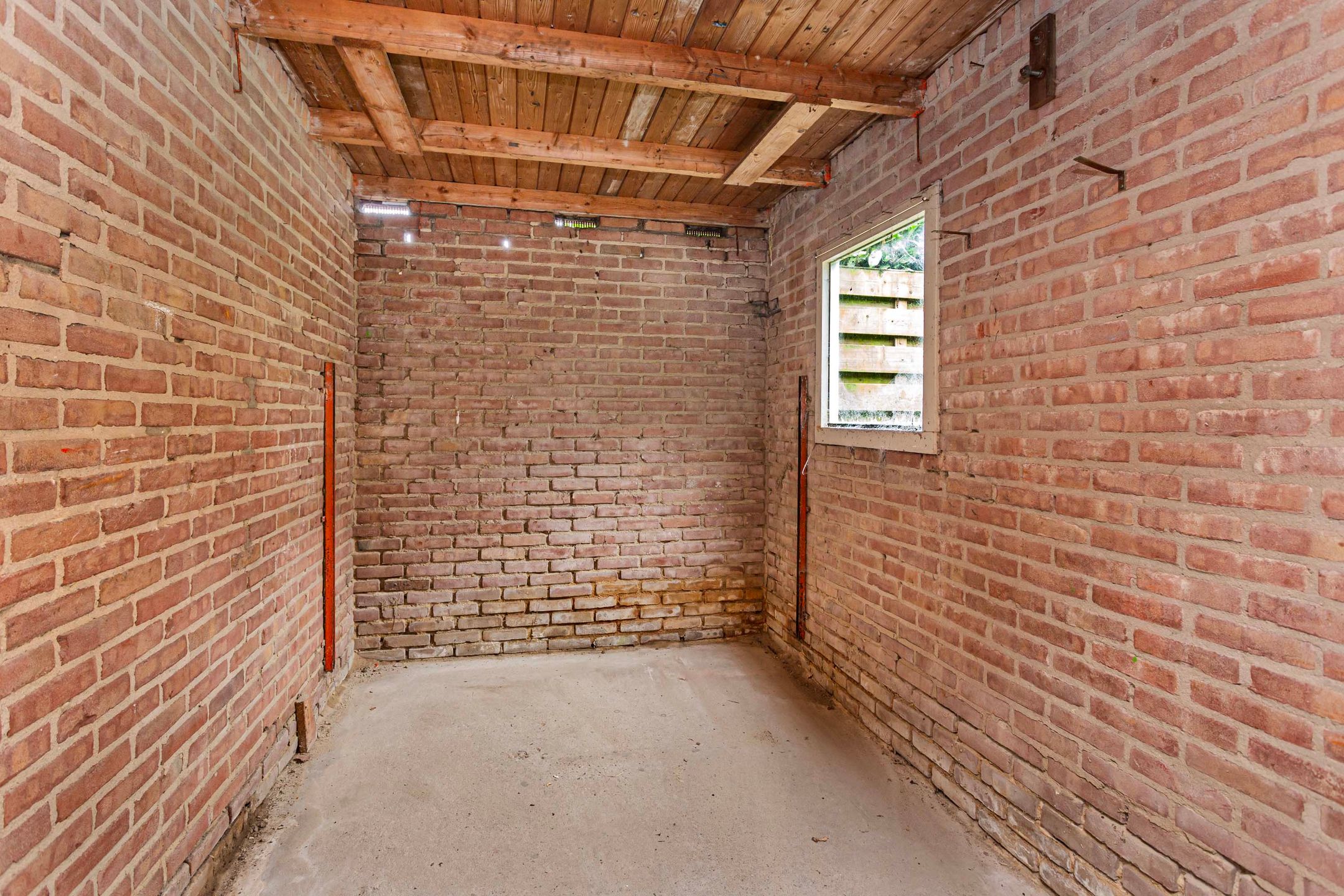 Foto 36 van Meeuwenstraat 11