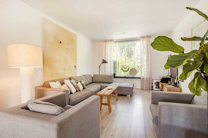 Photo 5 of Dr. de Visserstraat 46