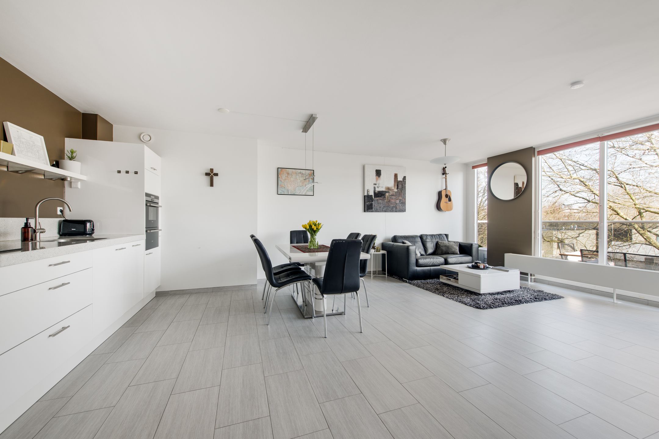 Spacious 3-Room Apartment with Sunny Balcony in Haarlem — 12