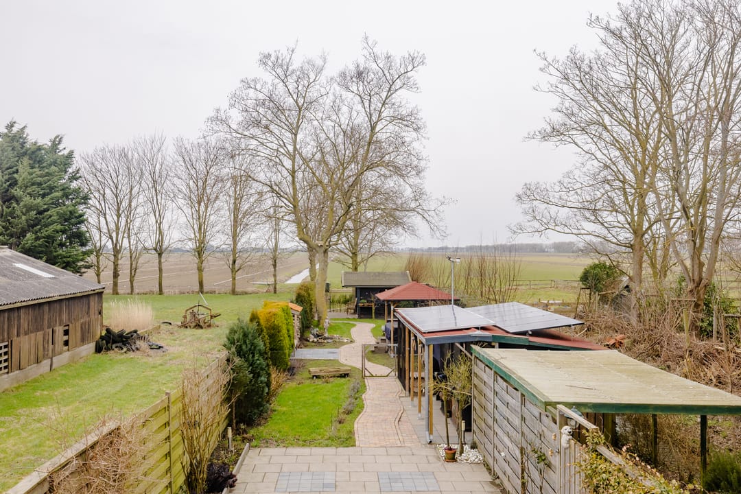 Foto 22 van Middenweg 14