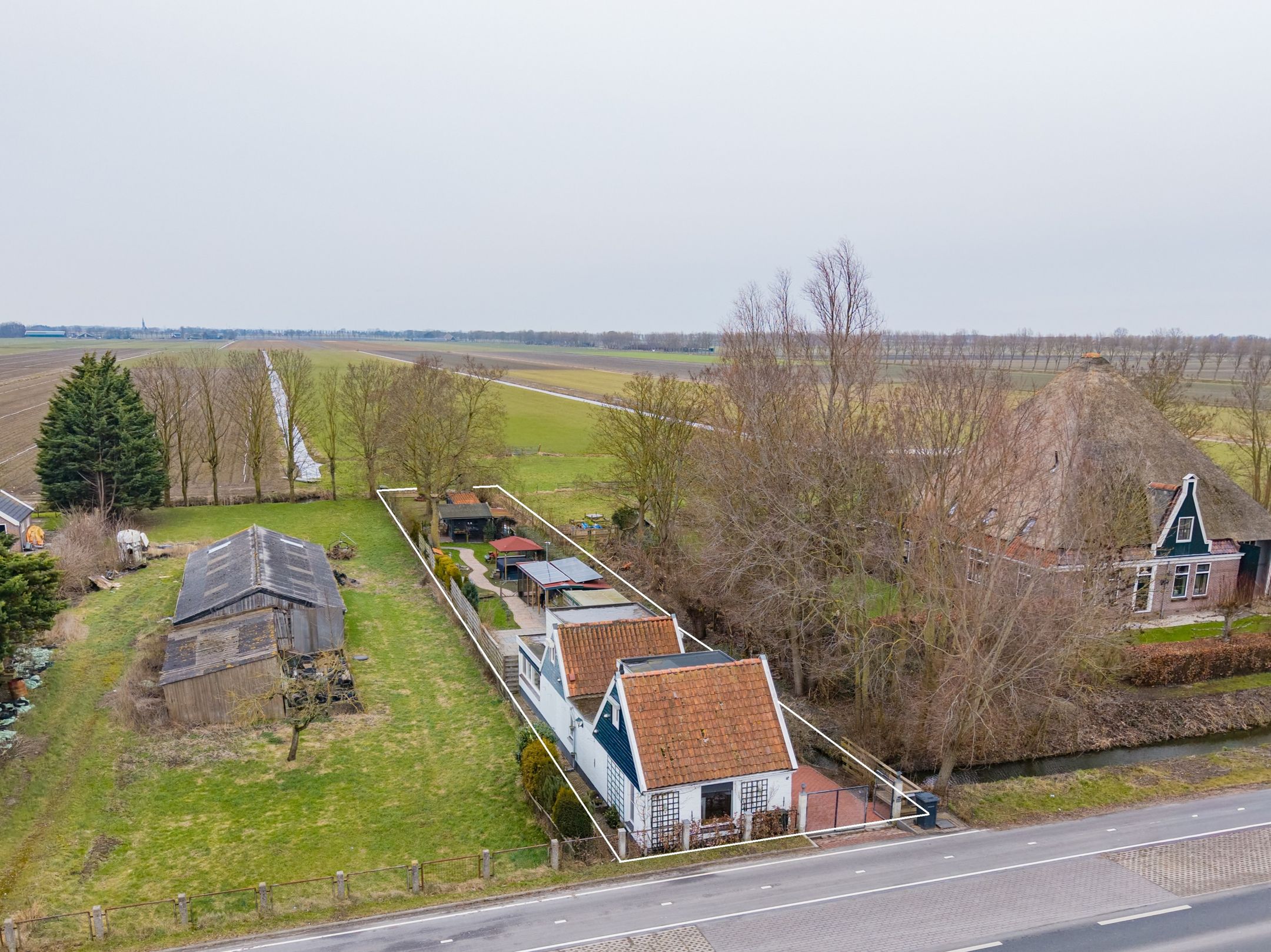 Foto 3 van Middenweg 14