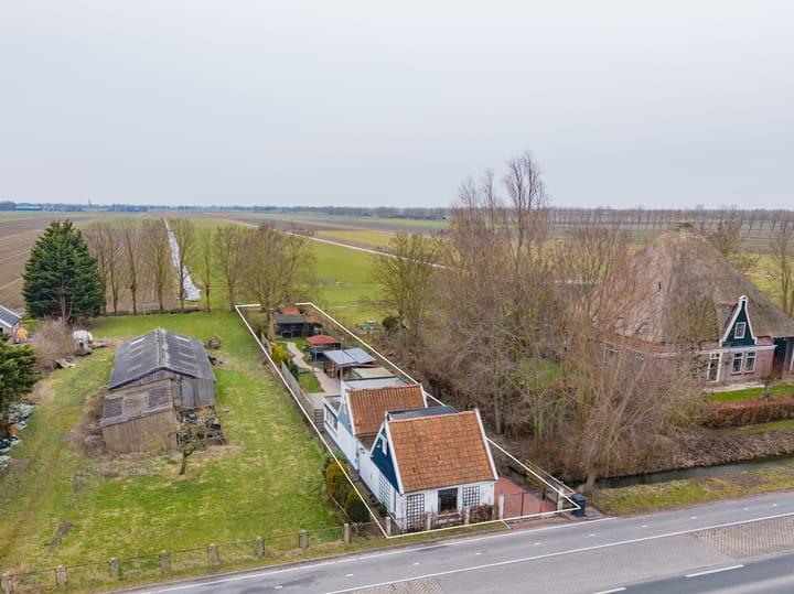 Photo 3 of Middenweg 14