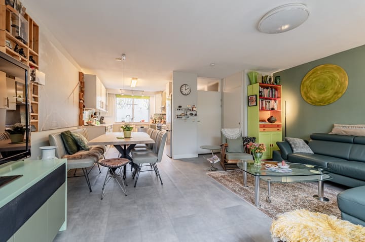 Photo 2 of Gravenland 10