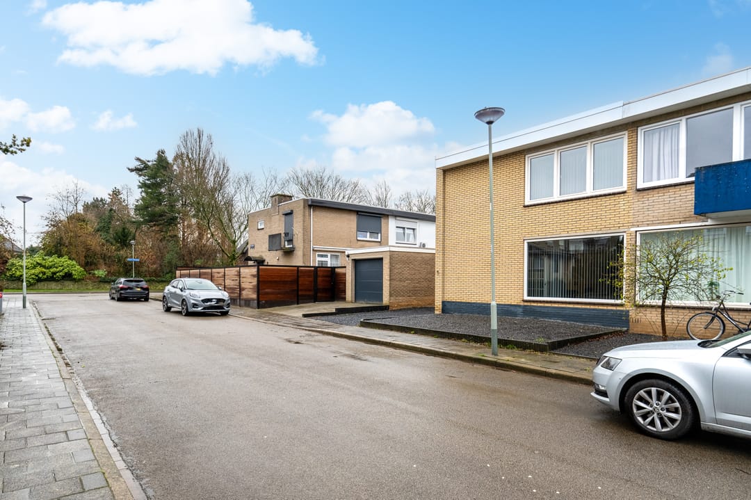 Foto 17 van Weberstraat 1